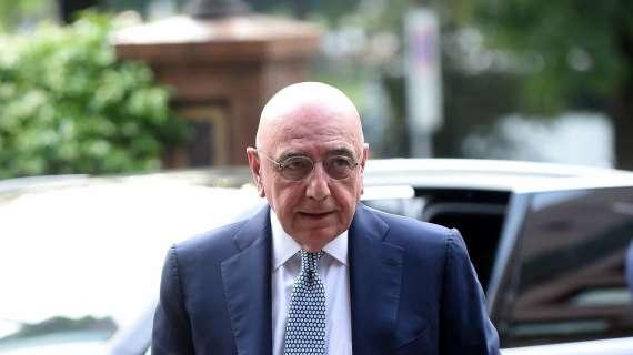Galliani: "Il Milan è in testa da sedici giornate e non mi pare di averlo letto su nessun giornale"