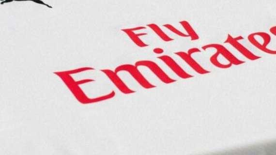Gazzetta - Milan ed Emirates trattano il rinnovo fino al 2025, ma i rossoneri stanno sondando anche altri marchi
