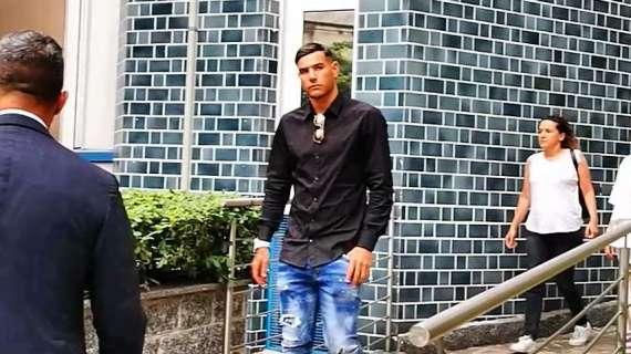 Gazzetta - Milan, sorpresa Theo Hernandez: serietà, disponibilità e test fisici super