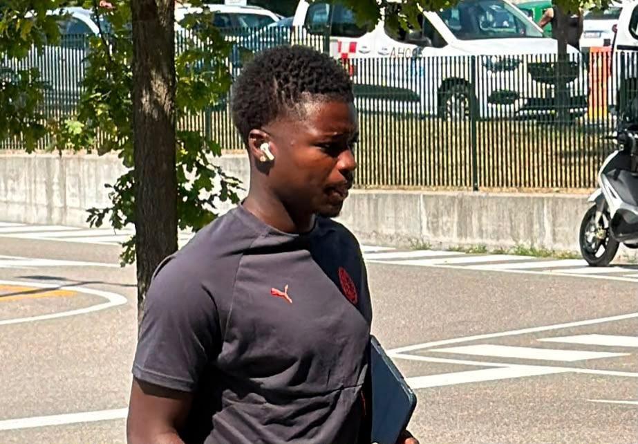 Milan in partenza per Glasgow, tanti giovani aggregati alla prima squadra