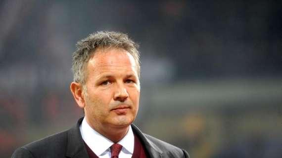 Mihajlovic, il tweet del Milan: "Vincerai anche questa battaglia"