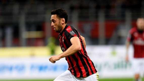 Calhanoglu sul suo momento: "La situazione è migliorata, felice per come sono andate le ultime due-tre settimane"