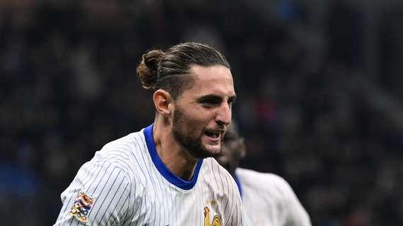 Fabrizio Romano: "Offerta ufficiale del Milan per Rabiot di poco inferiore ai 10 milioni"