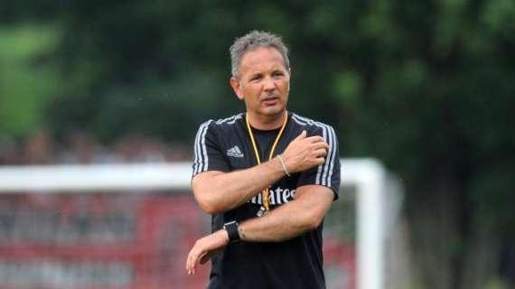 Folla sulla trequarti, Mihajlovic valuterà le posizioni di Honda, Suso e Verdi