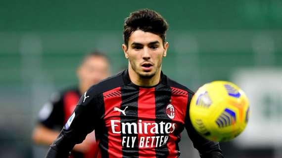 Verso Cagliari-Milan: Diaz sostituirà Calhanoglu sulla trequarti