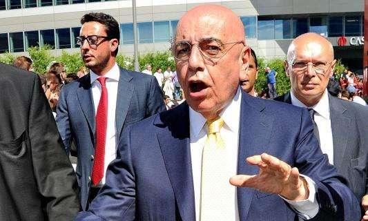 Milan, affollamento centrale: servono almeno due cessioni tra i difensori