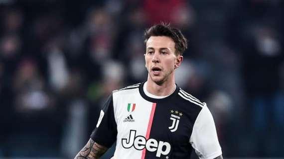 Gazzetta - Milan-Juventus: i due club smentiscono le voci di uno scambio Paquetà-Benardeschi
