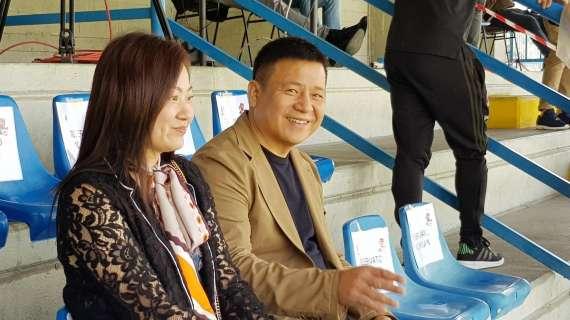 MN - Spunta la causa di Yonghong Li. Ma non influirà sulla trattativa con Investcorp