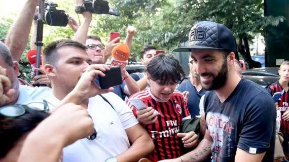 LIVE MN - UFFICIALE: Caldara e Higuain al Milan. Il comunicato e le cifre dell'affare