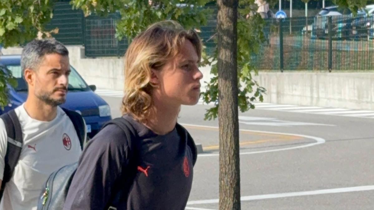 Milan, anche oggi tanti giovani in squadra. Da Comotto a Vladimirov: chi può entrare