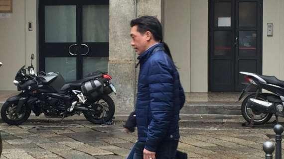 MN - Tra domani e mercoledì incontro ad Arcore tra Berlusconi e Mr. Bee