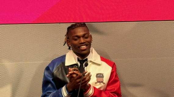 CorSera - Leao: "Il mio futuro è al Milan: vogliamo vincere l'Europa League. Ibra ha alzato tanto il mio livello. Su Pioli e Cardinale..."
