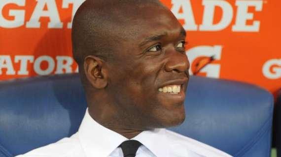 Seedorf, una panchina che scotta e un derby da vincere: l'olandese se lo gioca alla sua maniera