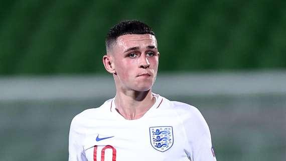 Serata da dimenticare per Foden: ko col City e aggressione in un club