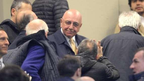 Tuttosport - Milan, per la panchina resta in pole Emery: Galliani prepara un tesoretto di 100 milioni per convincerlo