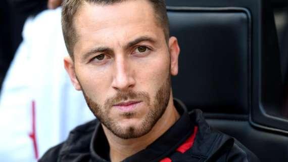 Milan, Bertolacci e Mauri con le valigie in mano