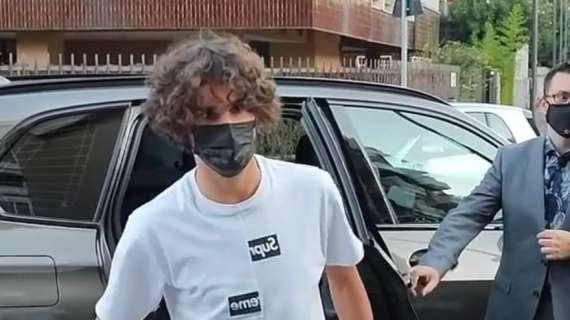 Milan, jolly Adli: può giocare a centrocampo e sulla trequarti