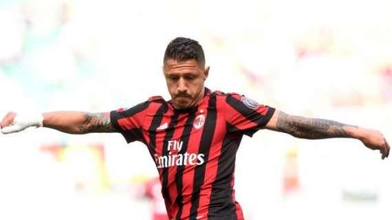 Sky - Genoa, terminate le visite mediche supplementari per Lapadula: non c'è ancora la firma, ore di riflessione per il club