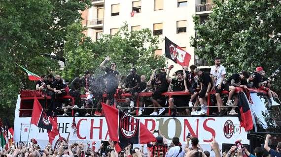 MN - Festeggiamenti per lo scudetto: stima di un milione di persone lungo il tragitto da Casa Milan al Duomo