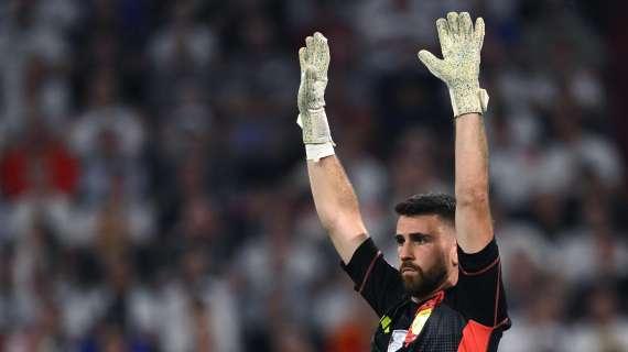 Unai Simon eroico per la Spagna: ha giocato tutto l'Europeo con un legamento rotto