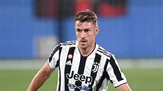 Juve, sempre meno probabile la partenza di Ramsey. Il gallese è stato accostato anche al Milan