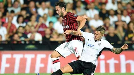 Galeone sul Milan: "Con Calha play rischi. E Suso non è un 10"