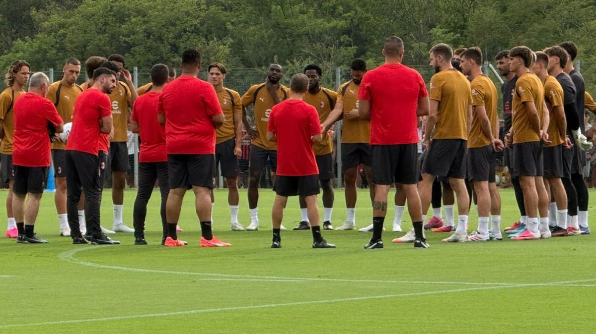 MN - Il Milan ha lasciato l'Australia ed è arrivato a Jakarta