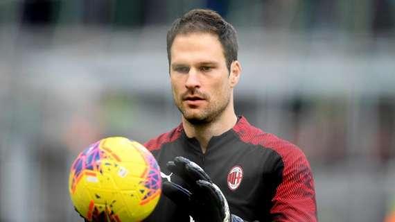 Milan, col Genoa spazio a Begovic: sarà un esordio da... record in un San Siro però vuoto