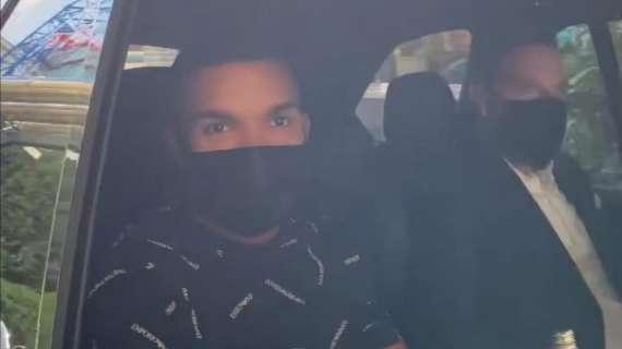 VIDEO MN - Milan, terminate le visite mediche di Messias