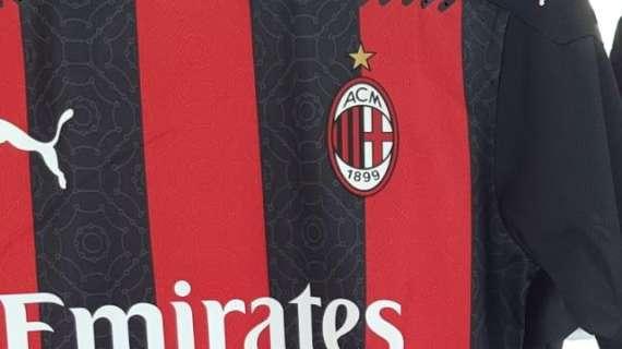 Keep Racism Out, il Milan e le immagini dallo spogliatoio sui dettagli sulle maglie