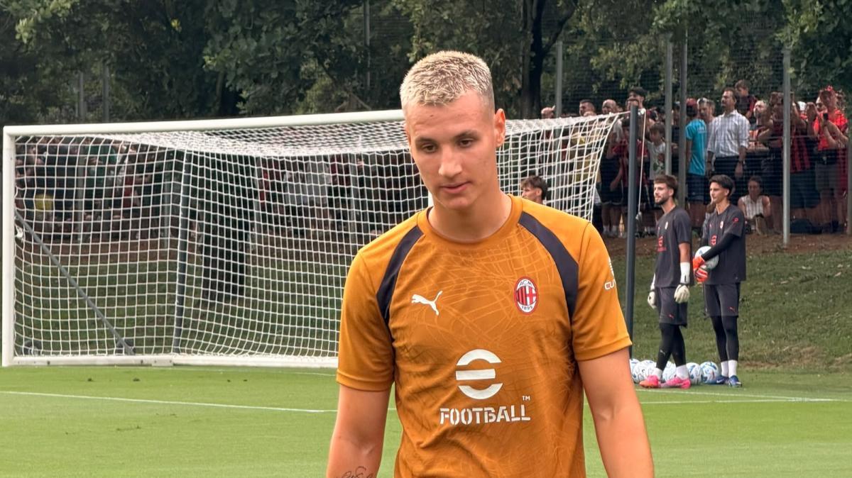 PHOTOGALLERY MN - I migliori scatti del primo allenamento del Milan!
