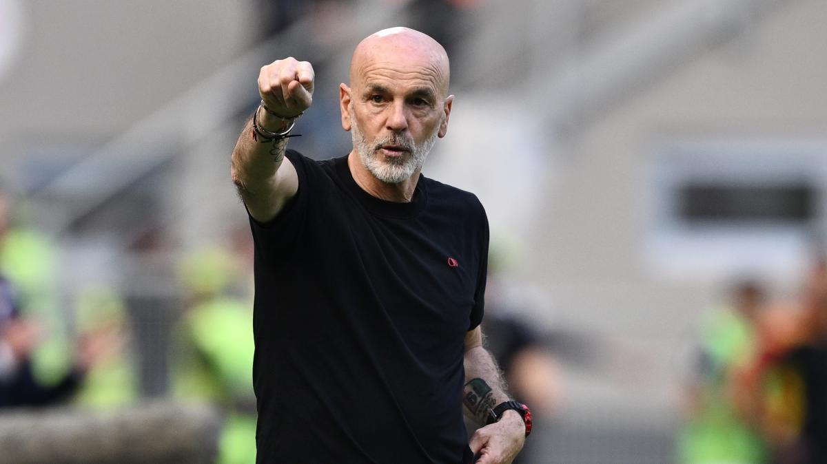 In cosa sei stato bravo nell'ultimo mese e mezzo? Pioli: "Non sono stato bravo io, ma tutti. Anche i tifosi, che ci hanno criticato, ma perché ci vogliono bene"