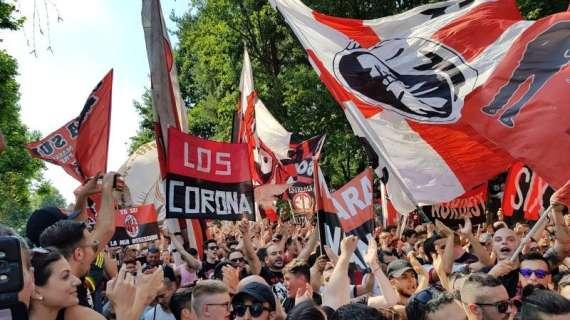 LIVE MN - Raduno 2017, partitella conclusa: Cutrone gol. Cori della Curva Sud e autografi per i tifosi