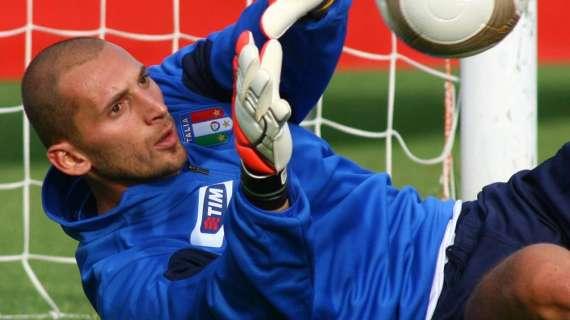 Abbiati vola come Superman TOP. La manovra è spesso troppo lenta FLOP
