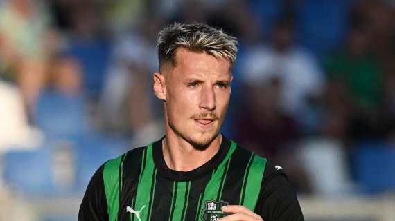 TMW - Il Milan valuta Pinamonti per l'attacco. Prenderebbe il posto in rosa di Jovic