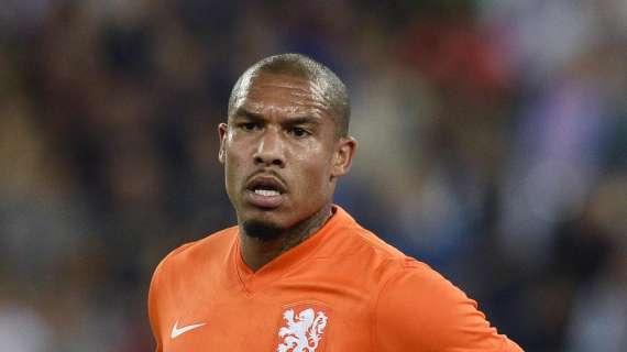 Milanello, grande abbraccio tra De Jong e Van Ginkel