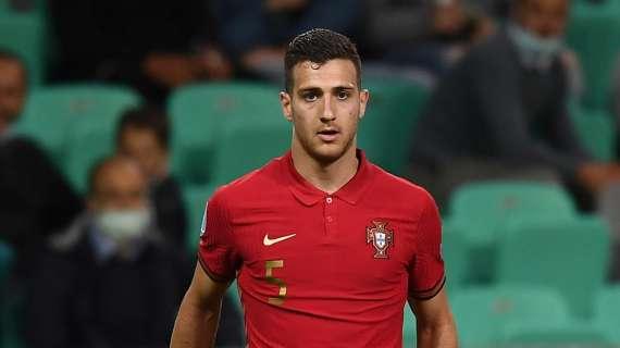 Tuttosport - Dalot e Firpo nei radar del Milan: entrambi sono convinti della destinazione