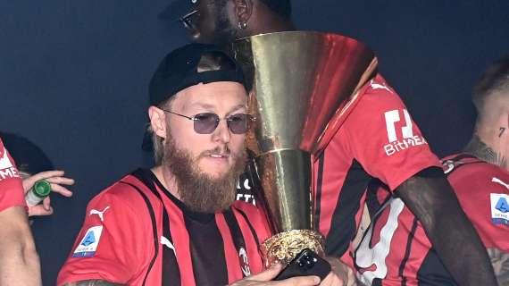 Kjaer: "Ci danno dietro a Inter e Juve come l'anno scorso, poi sappiamo come è andata... Io voglio solo giocare, a partire dal derby"