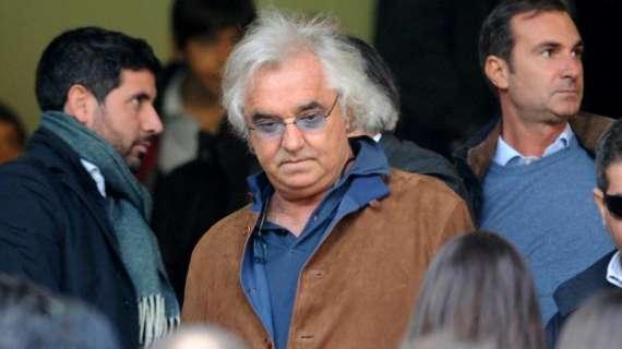 Mediaset vola. Briatore da Berlusconi: cosa bolle in pentola al Milan?
