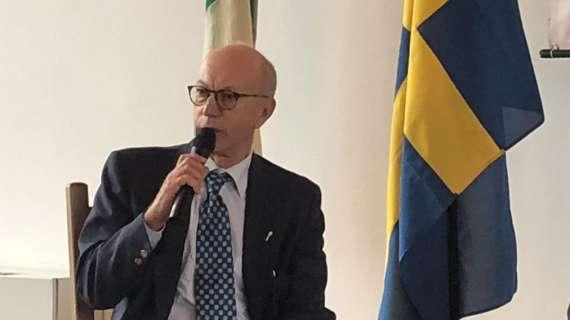 Ibra non deve esagerare con le richieste. Giusto confermarlo ma davanti a lui serve un centravanti vero. L’altro obiettivo è De Paul