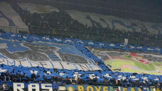 La curva dell'Inter ce l'ha con Balotelli, con il Milan e non solo