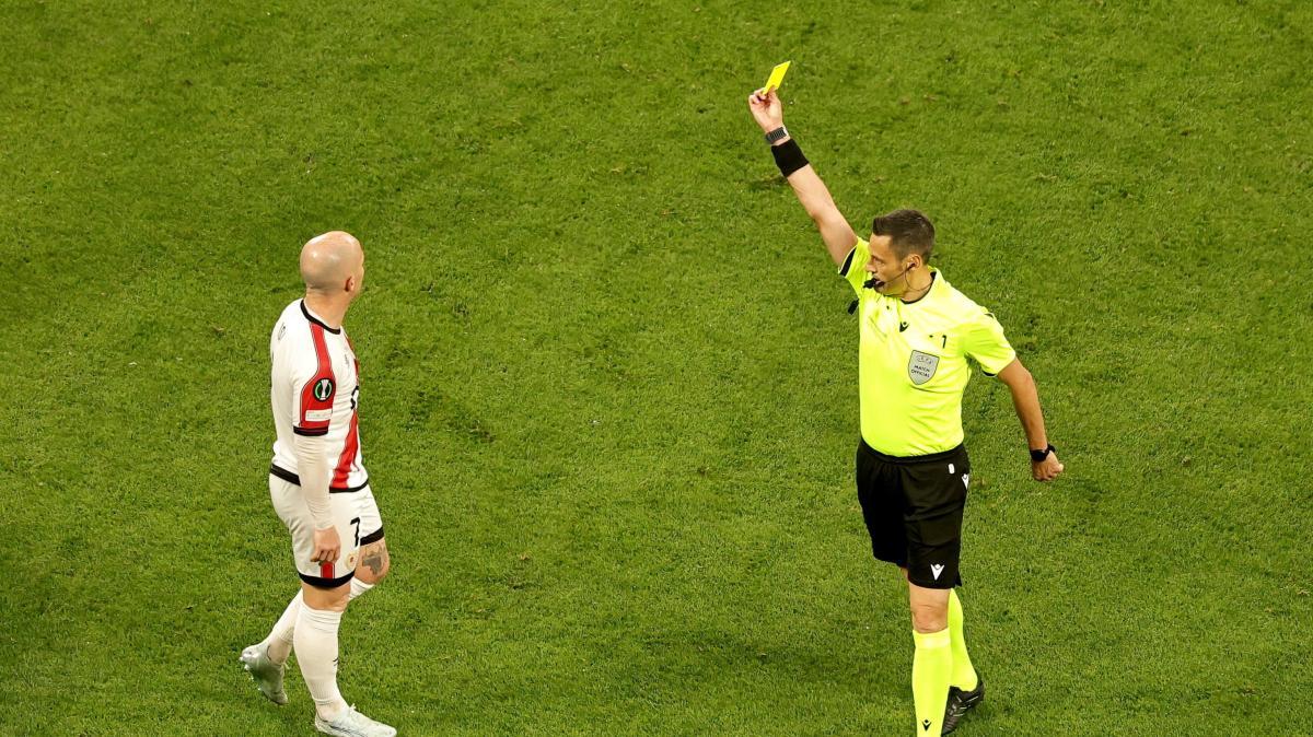 Mondiali: l'italiano Mariani arbitrerà Colombia-Congo