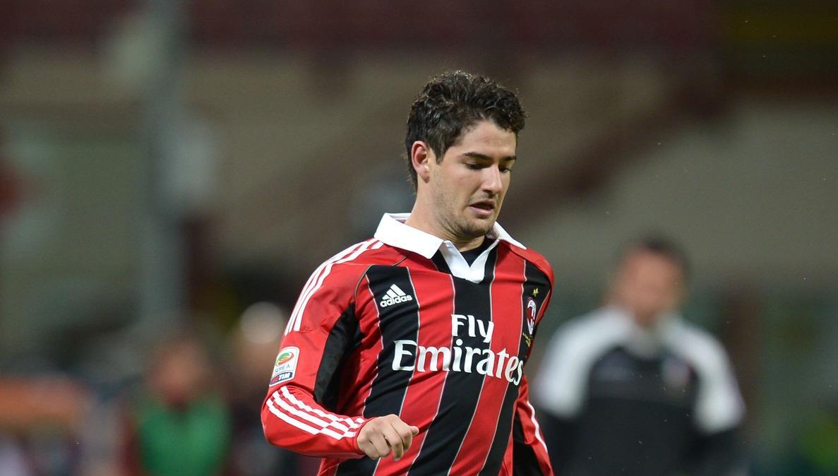 Pato e il primo gol con la maglia del Milan: "Mia mamma e mio papà erano lì: vedere tutta la gente gioire in quel momento per me è stato bellissimo"