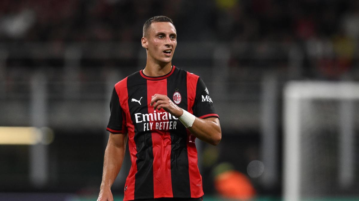 MIL-BEN (0-1): subito doppio cambio per il Milan, dentro Pulisic e Gila