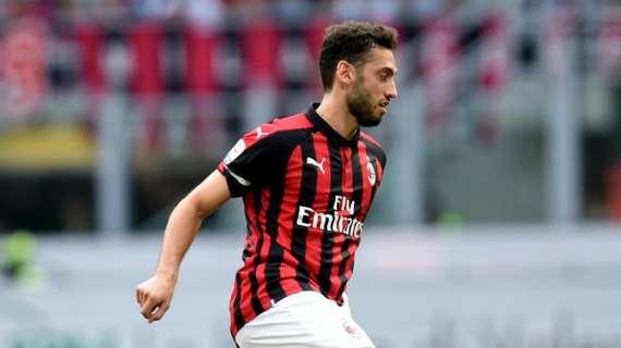 Gazzetta - Milan, emergenza infortuni in vista della Juventus: anche Musacchio e Calhanoglu sono in dubbio