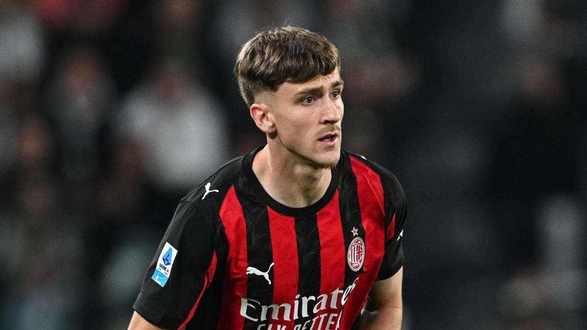 Parma-Milan (0-1): bel gol di Saelemaekers al 12', rossoneri avanti