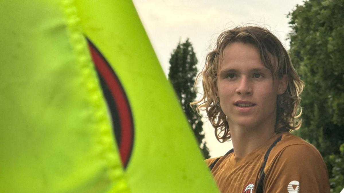 Comotto torna a Milanello dopo il prestito: "Back to work"