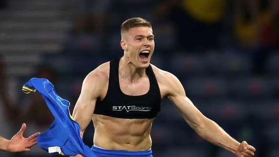 L'obiettivo di mercato Dovbyk stecca all'esordio a Euro 2024. Brutto ko per l'Ucraina