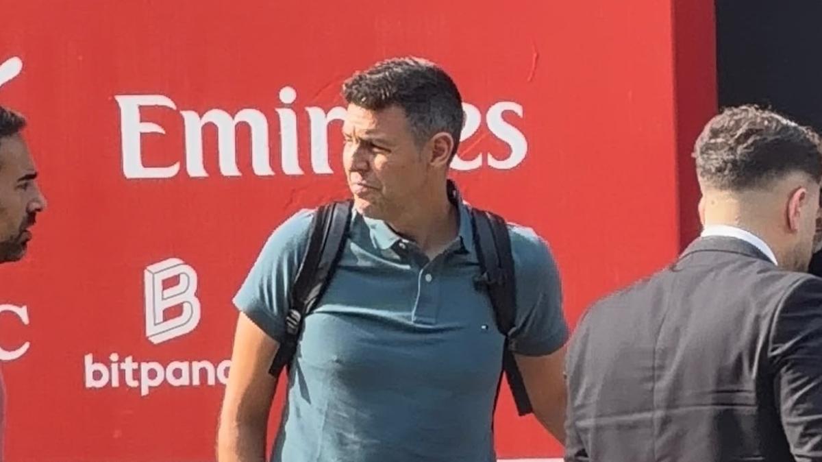 Milan Futuro, Navarro: "Faccio fare tutti ai giocatori, è la mia strategia. Con l'Everton gli ho chiesto di sceglier come avremmo attaccato e difeso"