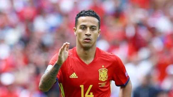 Thiago Alcantara: "I veri crack non sono i giocatori, ma gli eroi che salvano vite"